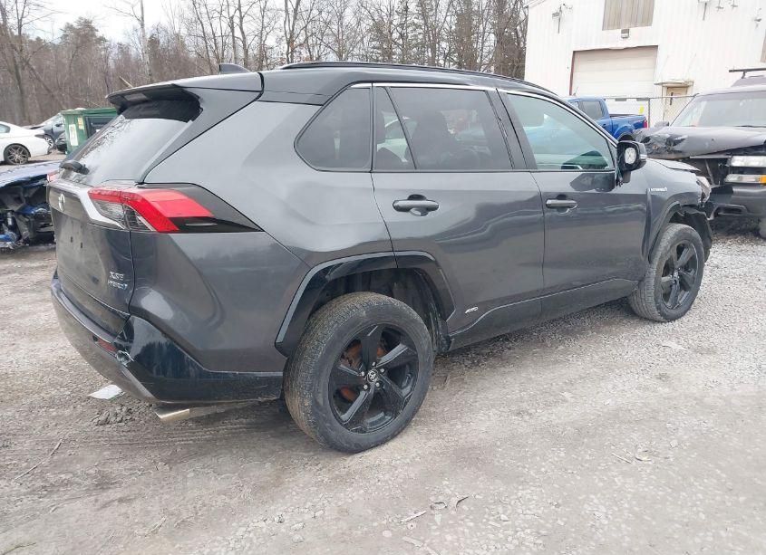 Photo 4 of 2020 Toyota Rav4 HYBRID XSE (VIN 2T3EWRFVXLW084324)