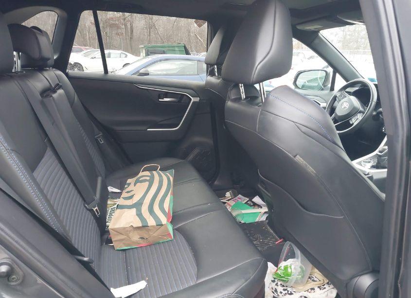 Photo 8 of 2020 Toyota Rav4 HYBRID XSE (VIN 2T3EWRFVXLW084324)