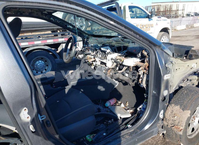 Photo 5 of 2019 Toyota Rav4 LE (VIN 2T3F1RFV0KC013247)