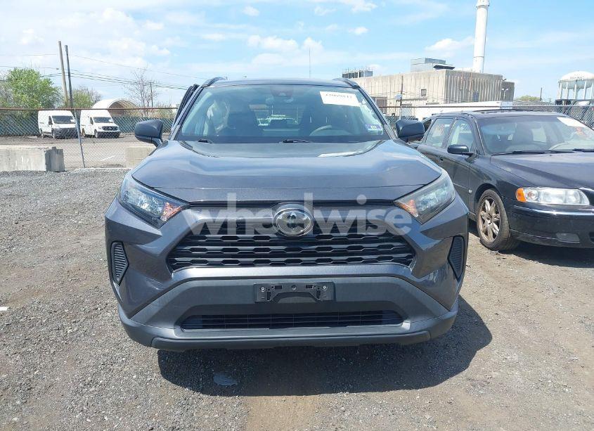 Photo 12 of 2019 Toyota Rav4 LE (VIN 2T3F1RFV0KC057197)