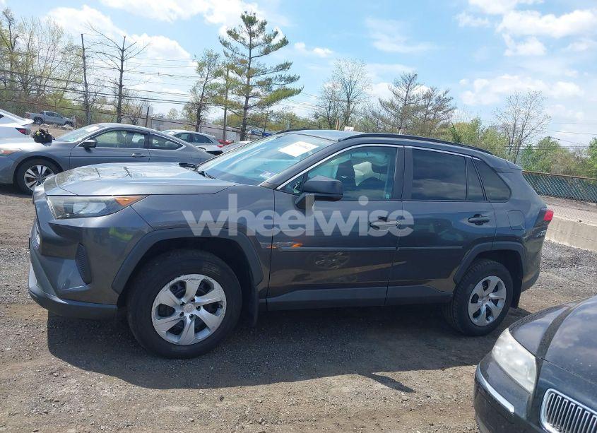 Photo 14 of 2019 Toyota Rav4 LE (VIN 2T3F1RFV0KC057197)