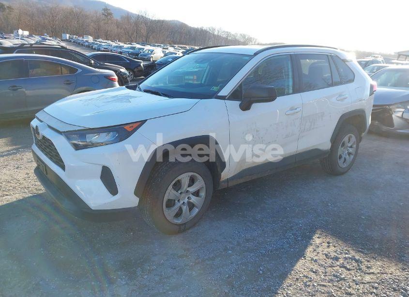 Photo 2 of 2019 Toyota Rav4 LE (VIN 2T3F1RFV0KW071843)