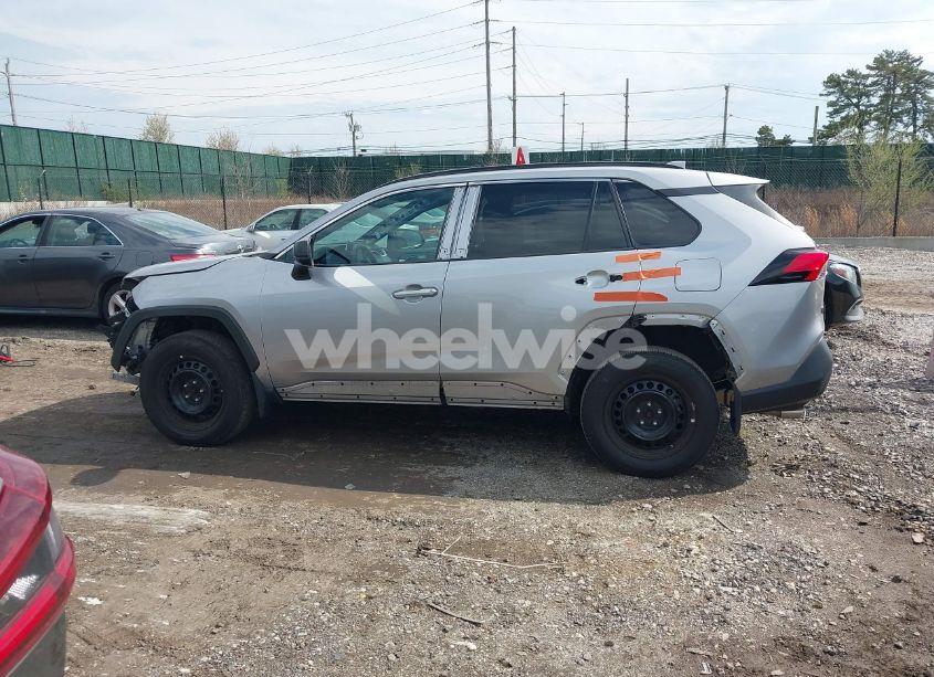 Photo 14 of 2021 Toyota Rav4 LE (VIN 2T3F1RFV0MC154869)