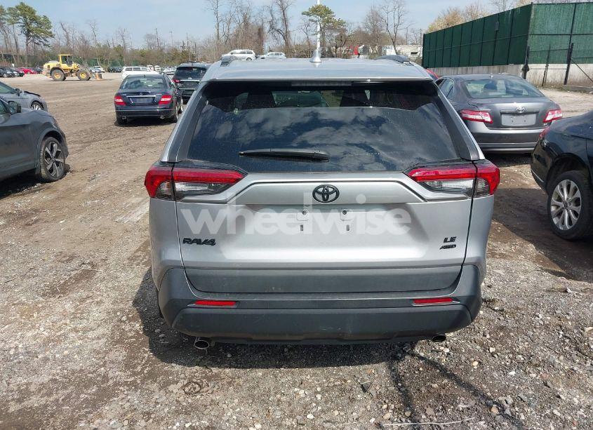 Photo 16 of 2021 Toyota Rav4 LE (VIN 2T3F1RFV0MC154869)