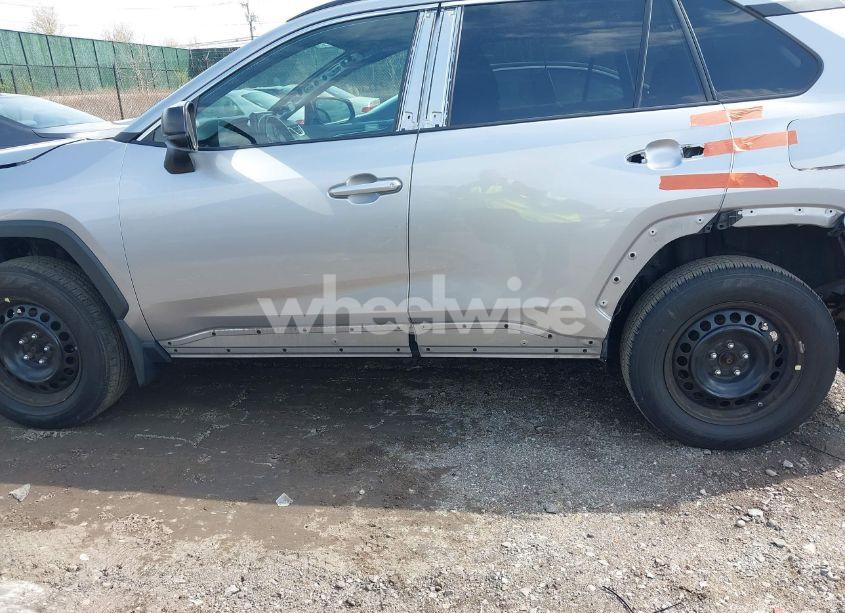 Photo 19 of 2021 Toyota Rav4 LE (VIN 2T3F1RFV0MC154869)