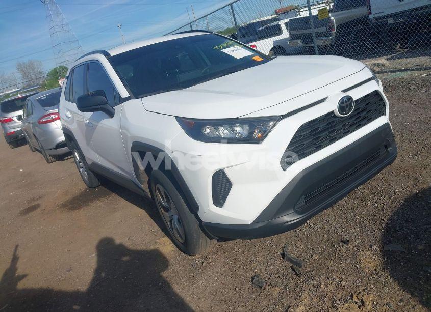 2021 Toyota Rav4 LE (VIN 2T3F1RFV0MC194739) main photo