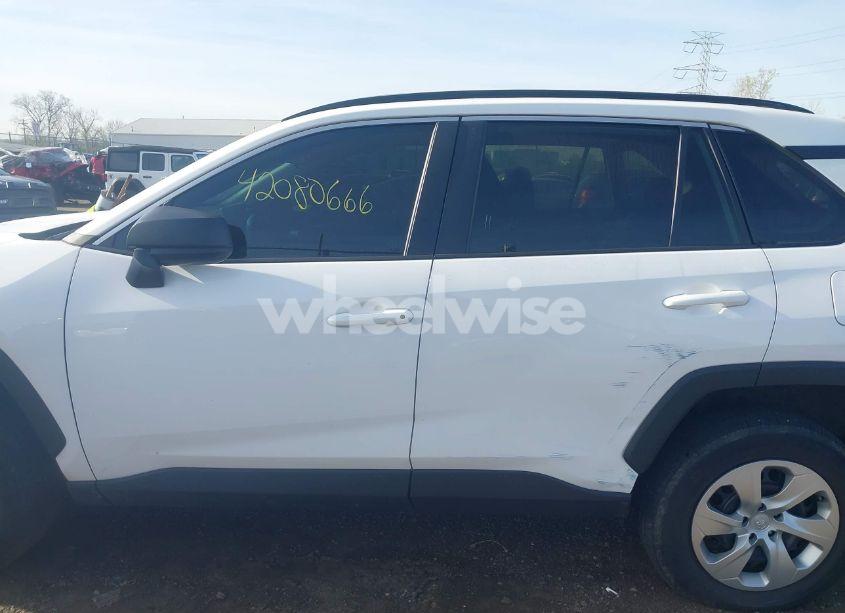 Photo 14 of 2021 Toyota Rav4 LE (VIN 2T3F1RFV0MC194739)