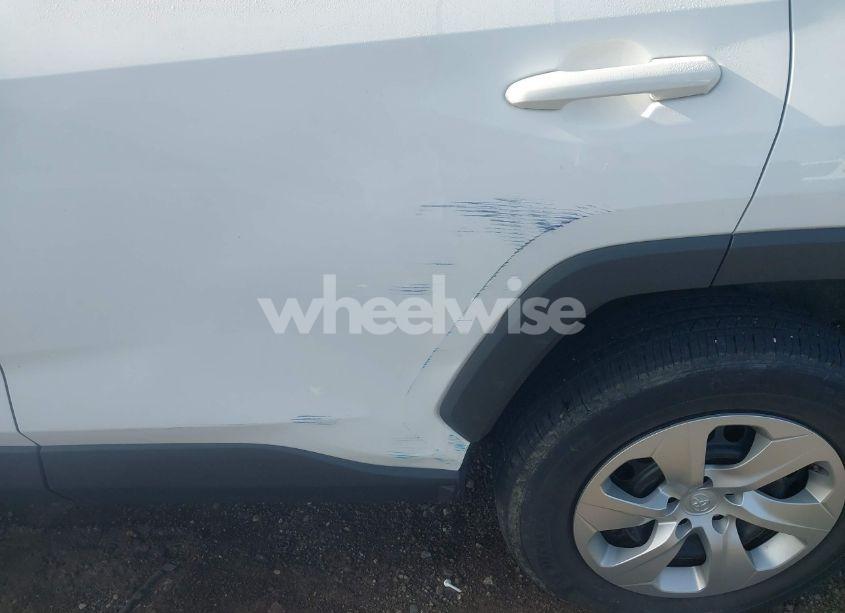 Photo 6 of 2021 Toyota Rav4 LE (VIN 2T3F1RFV0MC194739)