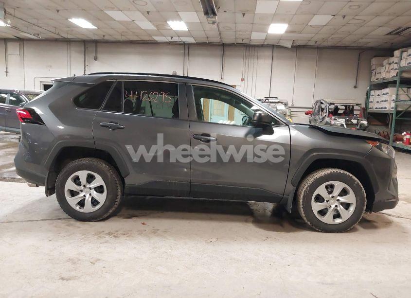 Photo 13 of 2021 Toyota Rav4 LE (VIN 2T3F1RFV0MC204959)
