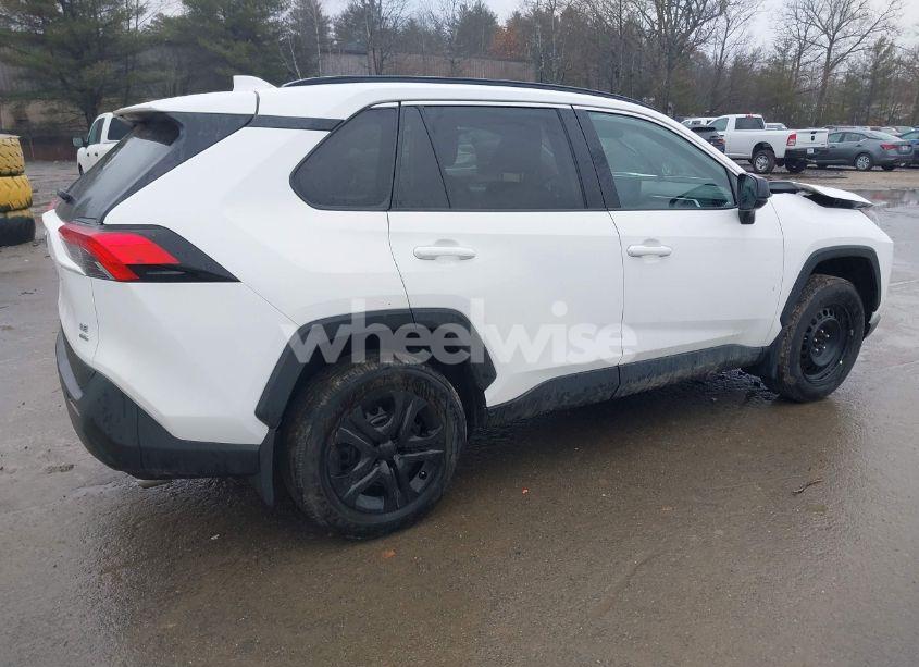 Photo 4 of 2021 Toyota Rav4 LE (VIN 2T3F1RFV0MC248475)