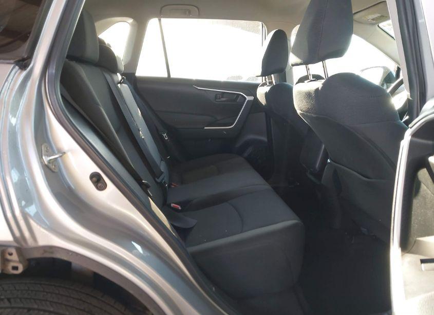 Photo 8 of 2021 Toyota Rav4 LE (VIN 2T3F1RFV0MW182914)