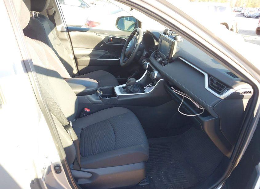 Photo 5 of 2022 Toyota Rav4 LE (VIN 2T3F1RFV0NC257131)