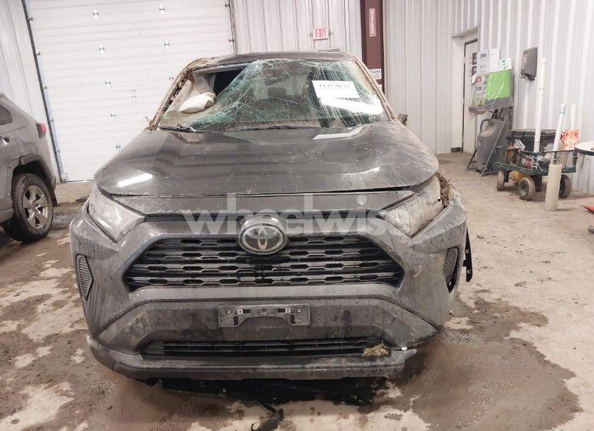 Photo 12 of 2022 Toyota Rav4 LE (VIN 2T3F1RFV0NW301868)