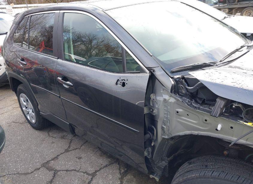 Photo 18 of 2023 Toyota Rav4 LE (VIN 2T3F1RFV0PC362982)