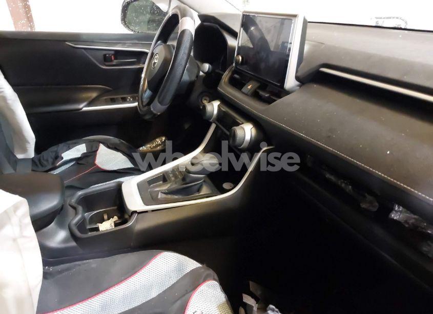 Photo 5 of 2023 Toyota Rav4 LE (VIN 2T3F1RFV0PW344531)