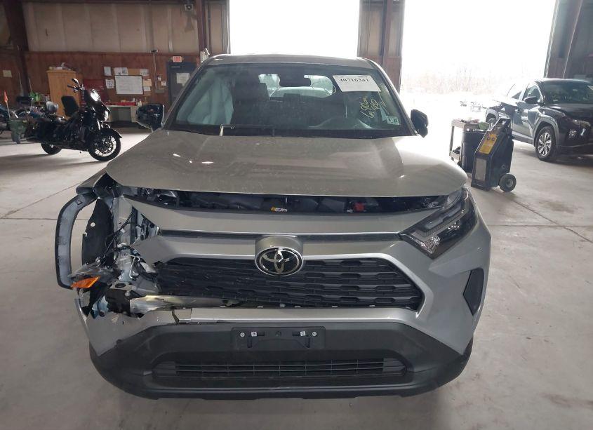 Photo 12 of 2024 Toyota Rav4 LE (VIN 2T3F1RFV0RC466391)