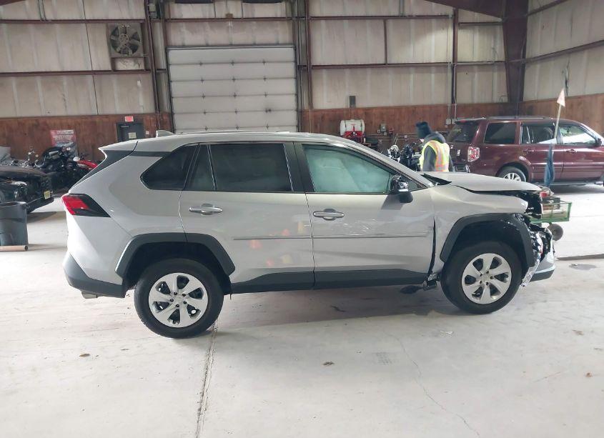 Photo 13 of 2024 Toyota Rav4 LE (VIN 2T3F1RFV0RC466391)