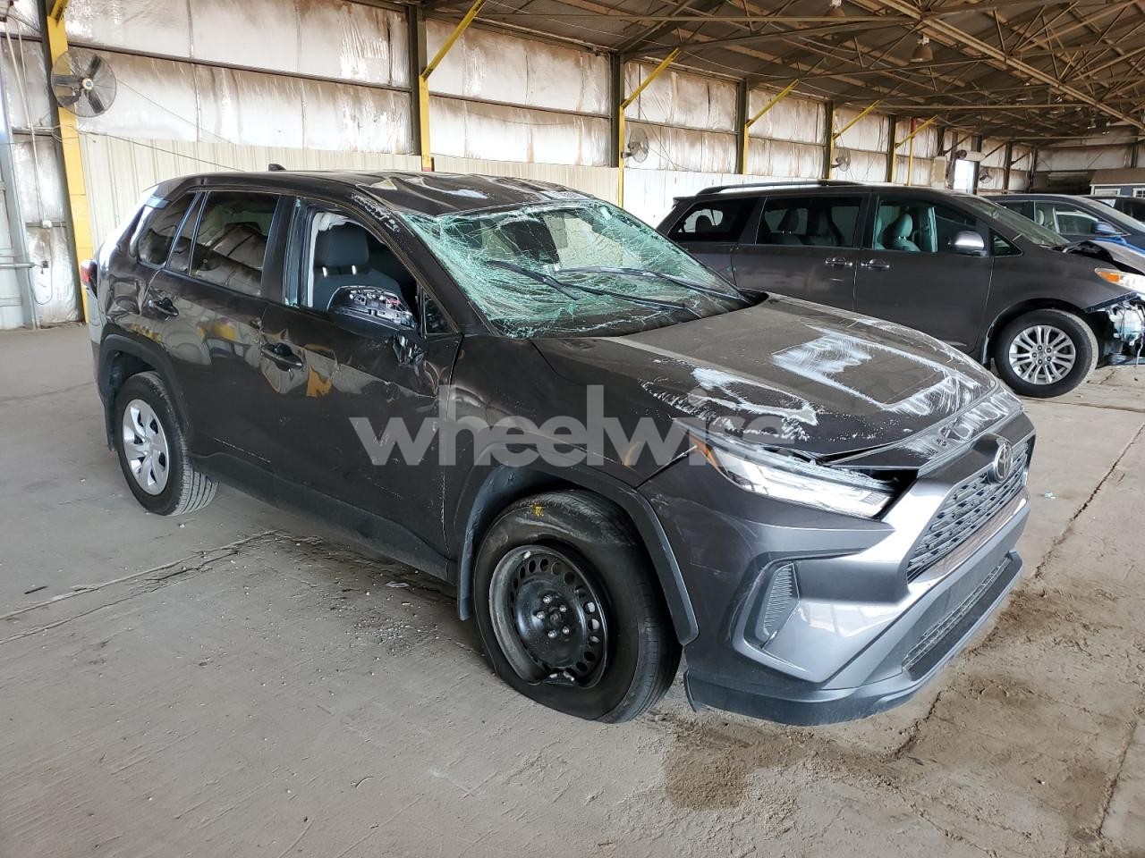 Photo 4 of 2025 TOYOTA RAV4 LE (VIN 2T3F1RFV0SW496740)