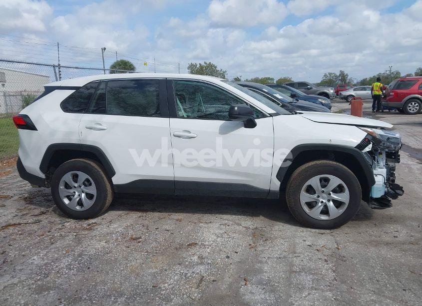 Photo 14 of 2025 Toyota Rav4 LE (VIN 2T3F1RFV0SW498259)