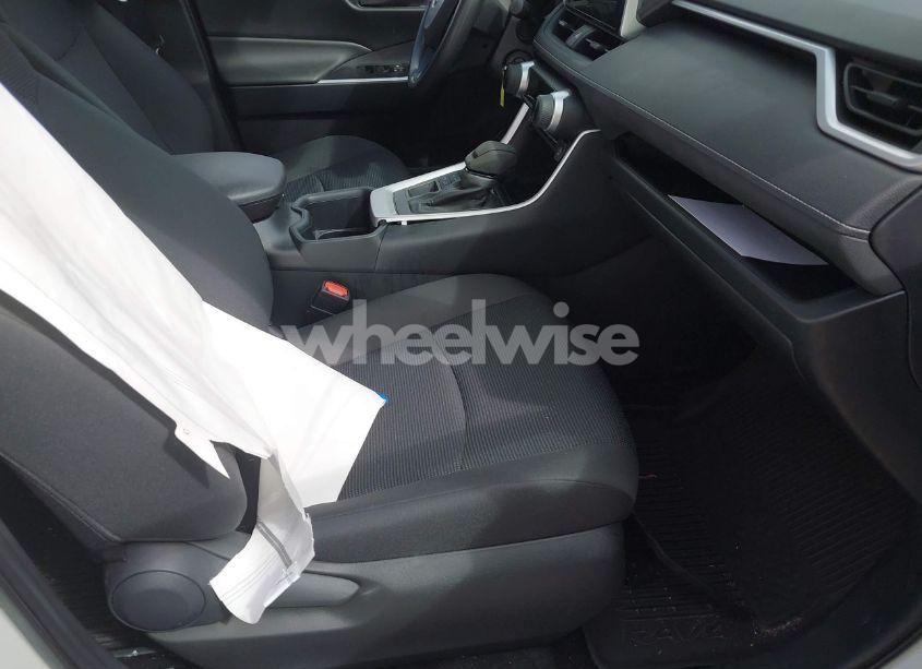 Photo 5 of 2025 Toyota Rav4 LE (VIN 2T3F1RFV0SW498259)