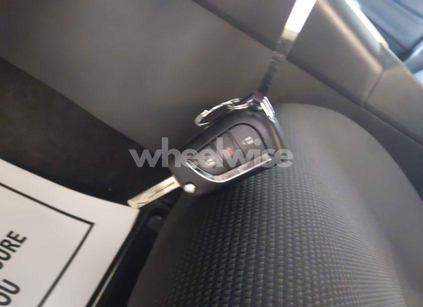 Photo 11 of 2019 Toyota Rav4 LE (VIN 2T3F1RFV1KW022070)