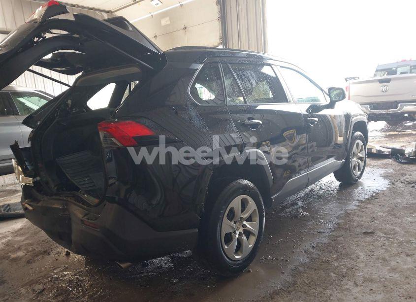 Photo 4 of 2019 Toyota Rav4 LE (VIN 2T3F1RFV1KW022070)