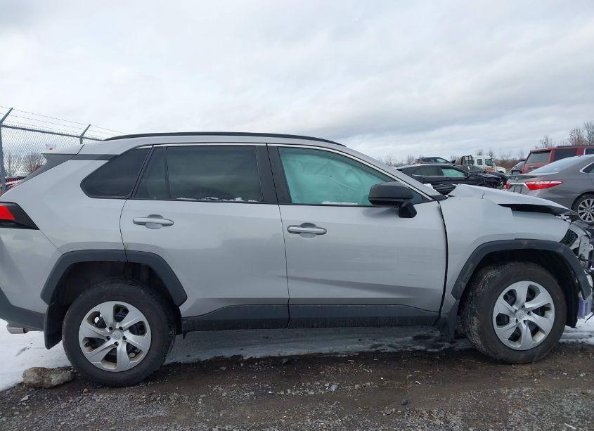 Photo 14 of 2020 Toyota Rav4 LE (VIN 2T3F1RFV1LC079789)