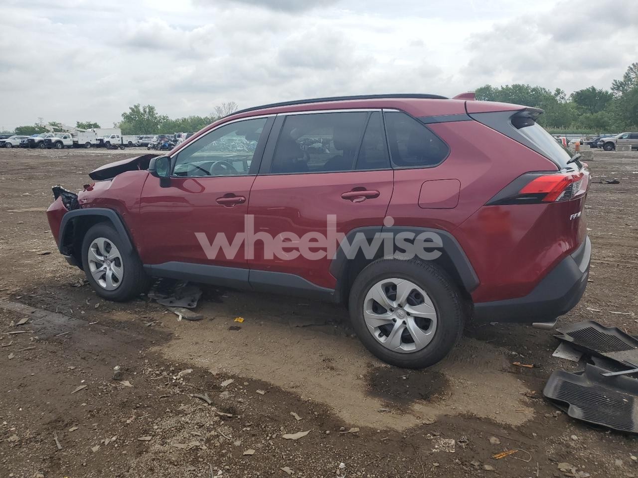 Photo 2 of 2020 TOYOTA RAV4 LE (VIN 2T3F1RFV1LC086256)