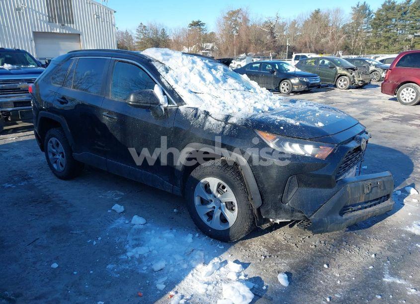 2021 Toyota Rav4 LE (VIN 2T3F1RFV1MC154234) main photo