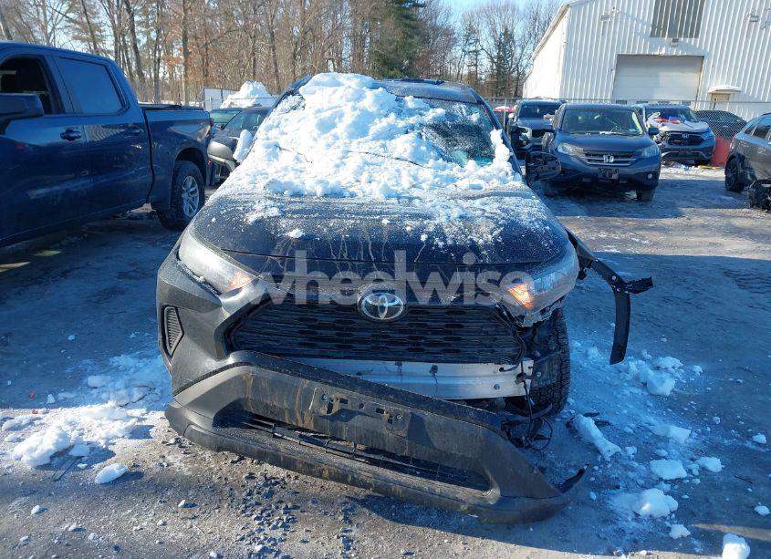 Photo 12 of 2021 Toyota Rav4 LE (VIN 2T3F1RFV1MC154234)