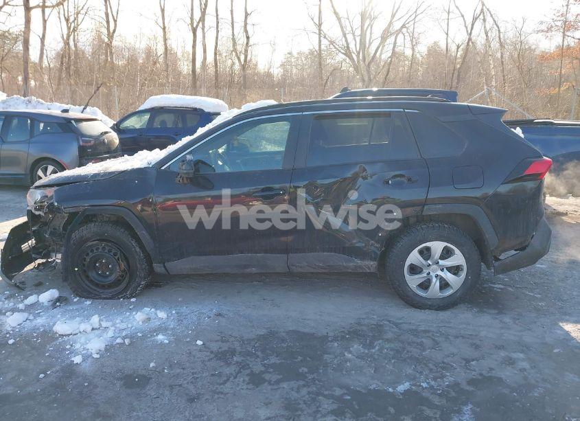 Photo 14 of 2021 Toyota Rav4 LE (VIN 2T3F1RFV1MC154234)