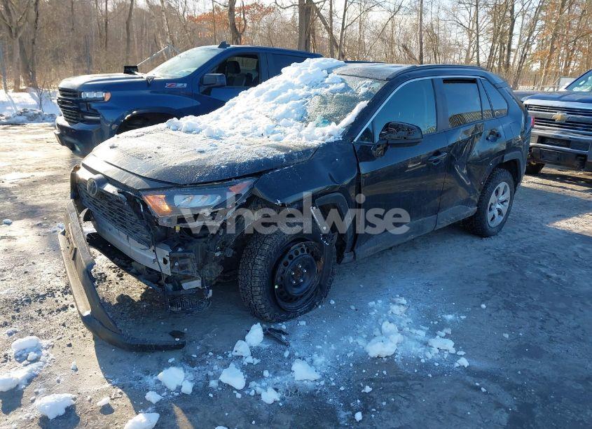 Photo 2 of 2021 Toyota Rav4 LE (VIN 2T3F1RFV1MC154234)