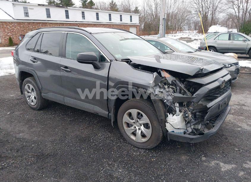2021 Toyota Rav4 LE (VIN 2T3F1RFV1MC190392) main photo