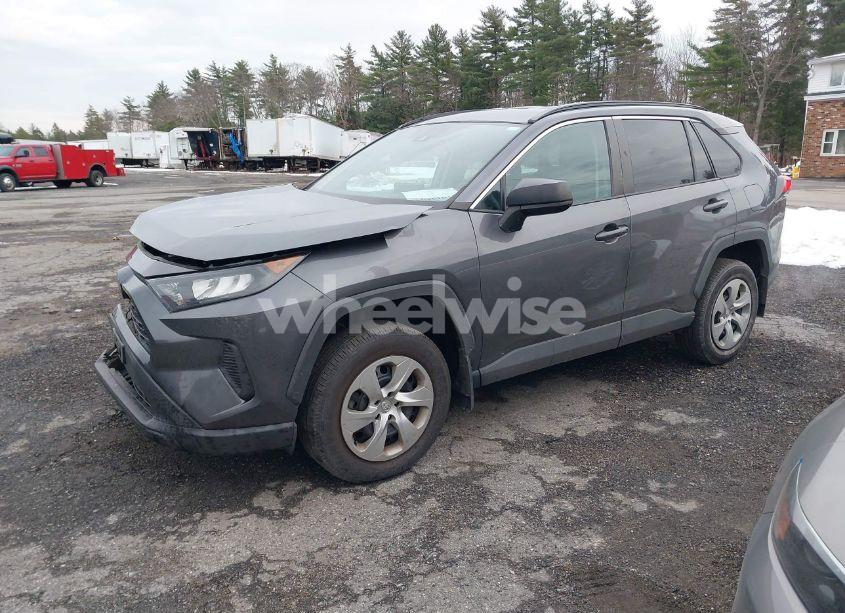 Photo 2 of 2021 Toyota Rav4 LE (VIN 2T3F1RFV1MC190392)