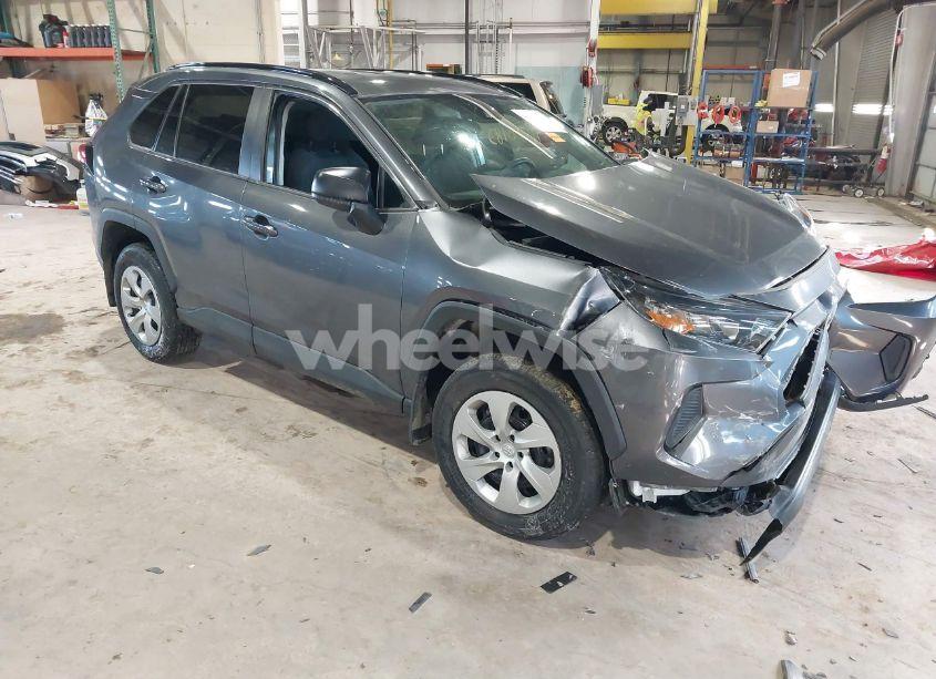 2021 Toyota Rav4 LE (VIN 2T3F1RFV1MC224962) main photo