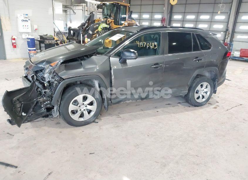Photo 2 of 2021 Toyota Rav4 LE (VIN 2T3F1RFV1MC224962)