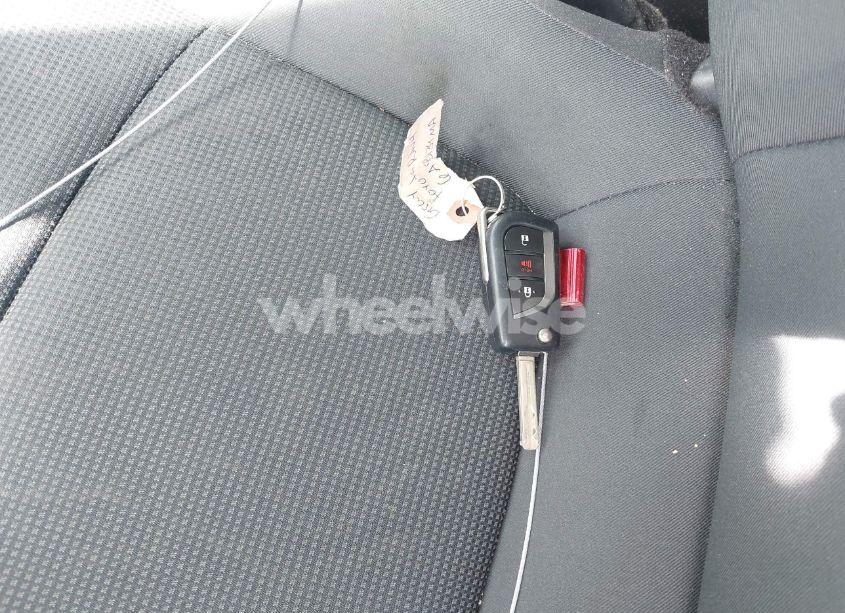 Photo 11 of 2021 Toyota Rav4 LE (VIN 2T3F1RFV1MW145404)