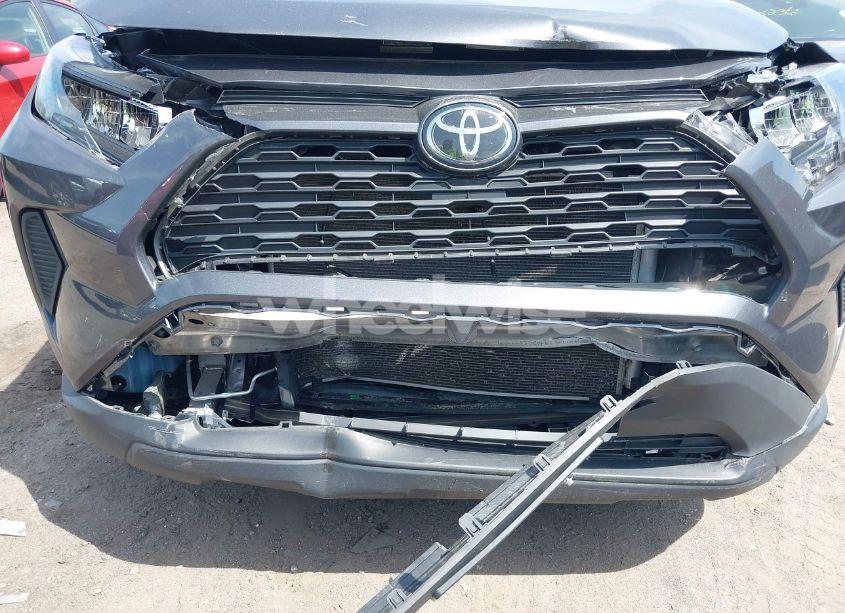 Photo 6 of 2021 Toyota Rav4 LE (VIN 2T3F1RFV1MW145404)
