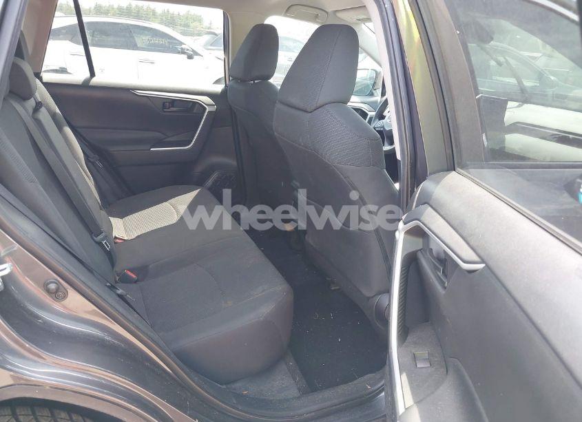 Photo 8 of 2021 Toyota Rav4 LE (VIN 2T3F1RFV1MW145404)