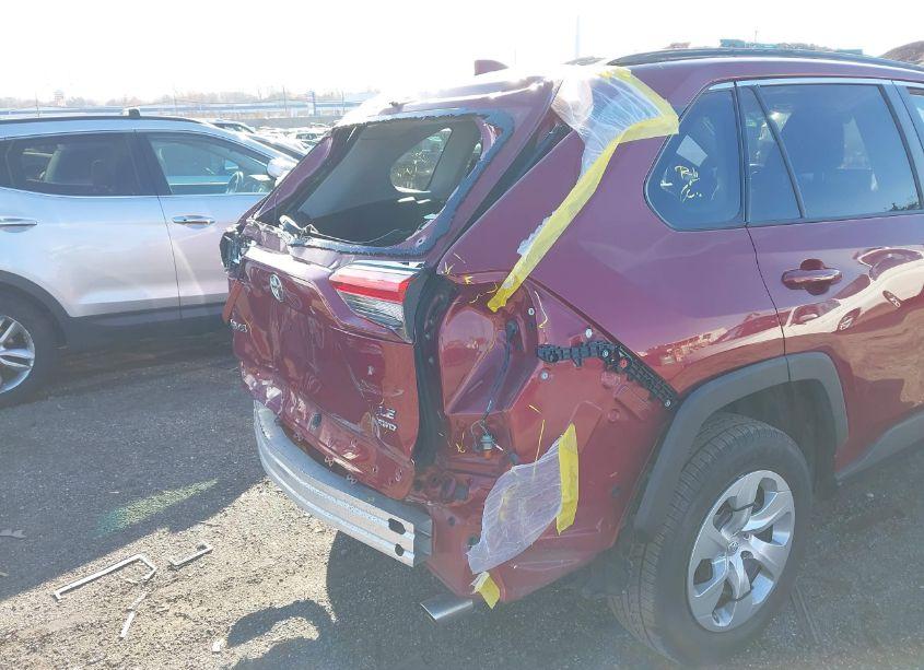 Photo 6 of 2021 Toyota Rav4 LE (VIN 2T3F1RFV1MW183098)