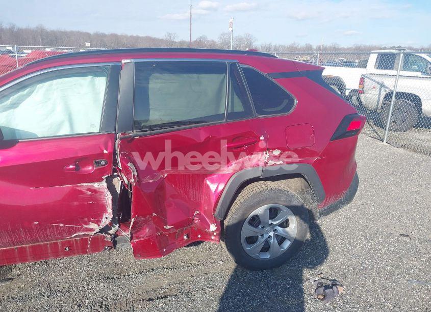 Photo 19 of 2021 Toyota Rav4 LE (VIN 2T3F1RFV1MW242229)