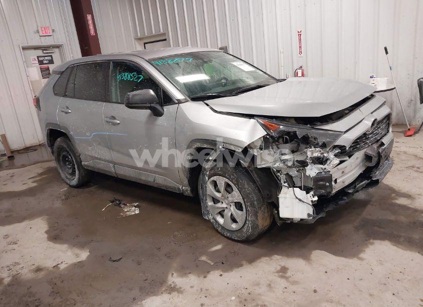 2022 Toyota Rav4 LE (VIN 2T3F1RFV1NC284970) main photo