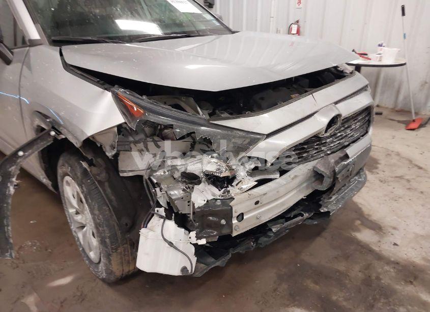 Photo 6 of 2022 Toyota Rav4 LE (VIN 2T3F1RFV1NC284970)