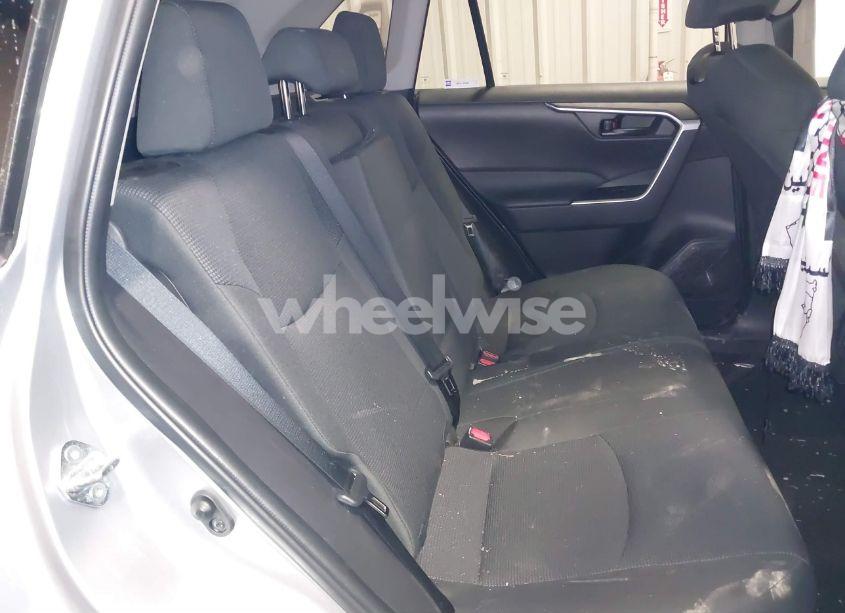Photo 8 of 2022 Toyota Rav4 LE (VIN 2T3F1RFV1NC284970)