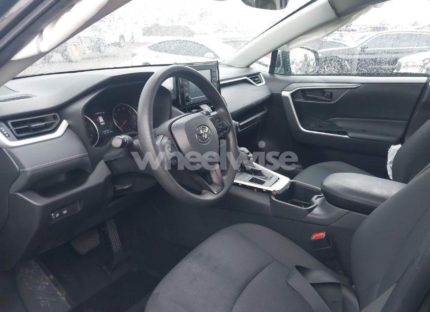 Photo 5 of 2022 Toyota Rav4 LE (VIN 2T3F1RFV1NC292728)