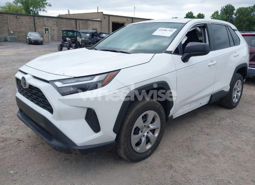 Photo 2 of 2023 Toyota Rav4 LE (VIN 2T3F1RFV1PW350337)