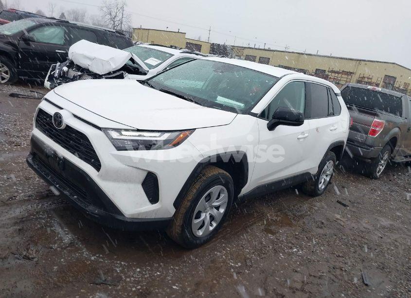 Photo 2 of 2024 Toyota Rav4 LE (VIN 2T3F1RFV1RW461201)