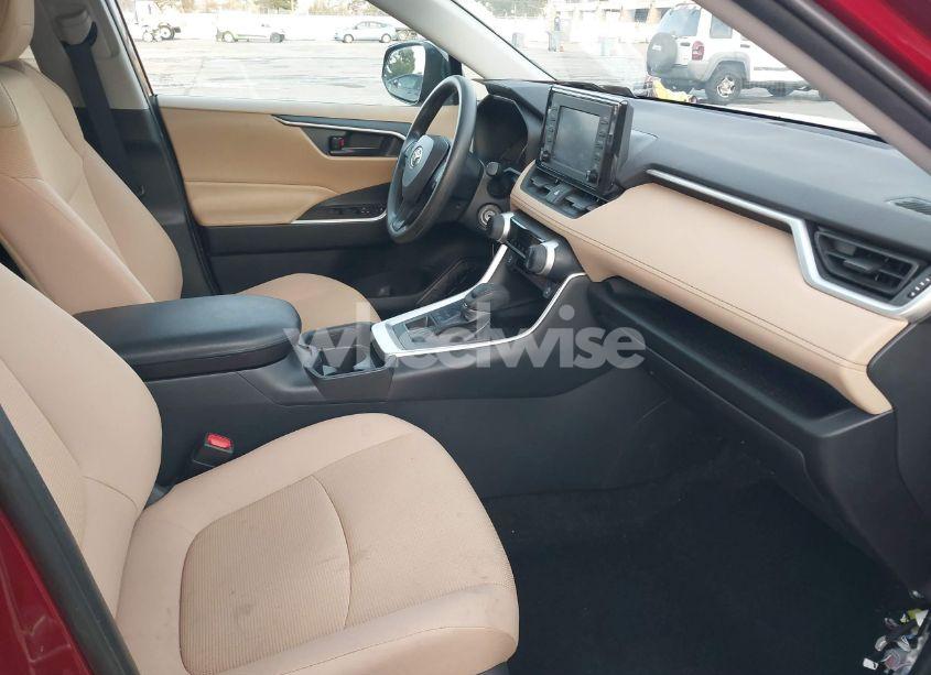 Photo 5 of 2019 Toyota Rav4 LE (VIN 2T3F1RFV2KC006770)