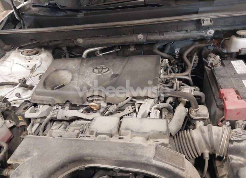 Photo 10 of 2019 Toyota Rav4 LE (VIN 2T3F1RFV2KC034150)