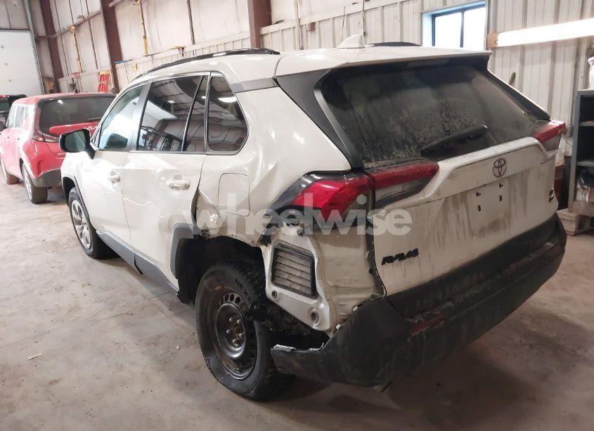 Photo 3 of 2019 Toyota Rav4 LE (VIN 2T3F1RFV2KC034150)